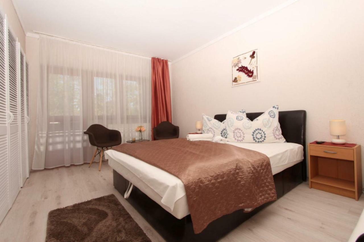 Ariel Apartmanok Siófok Extérieur photo